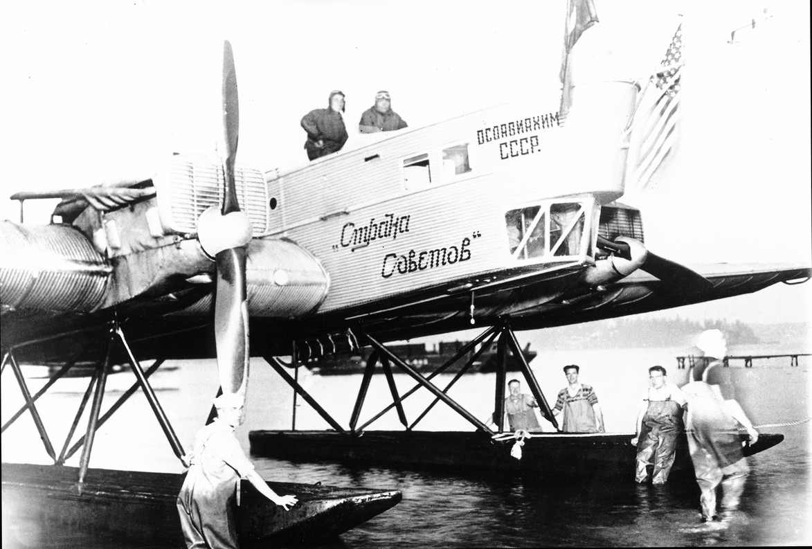 Первый в мире цельнометаллический тяжелый бомбардировщик АНТ-4, 1929 г.